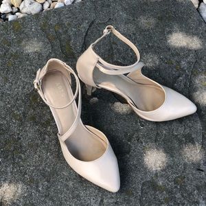 Define Comfort Heels